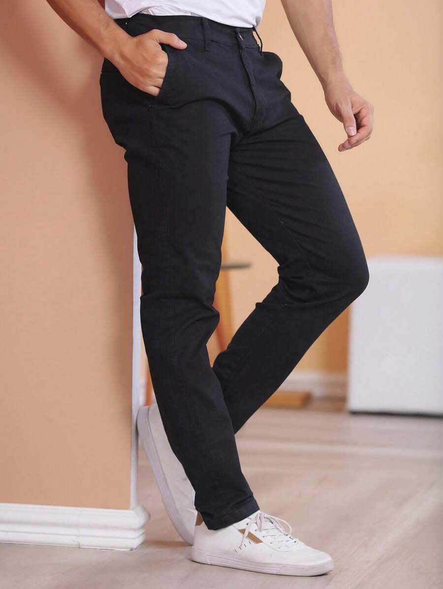 Calça Masculina em Sarja com Elastano Estilo Alfaiataria