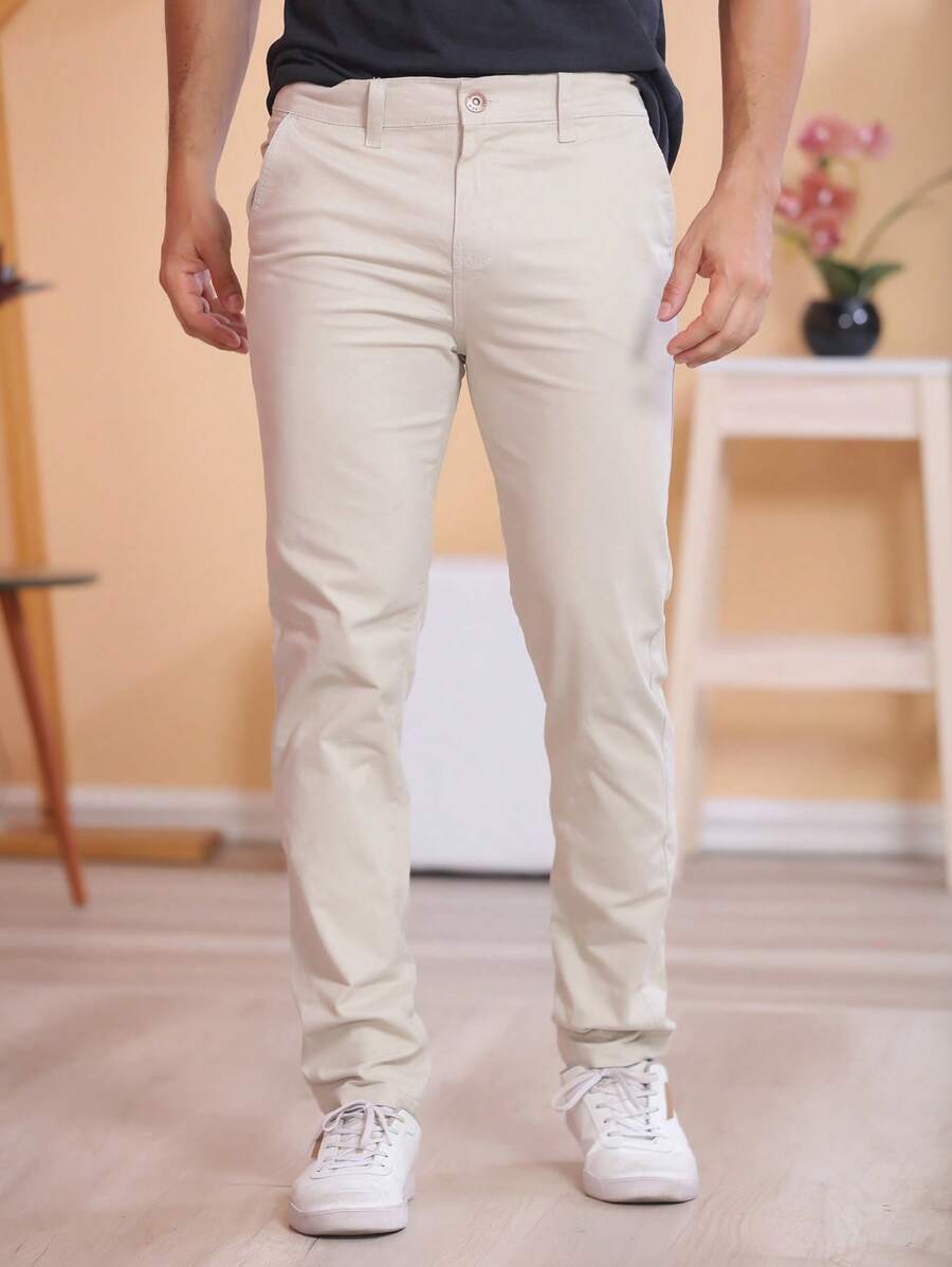 Calça Masculina em Sarja com Elastano Estilo Alfaiataria