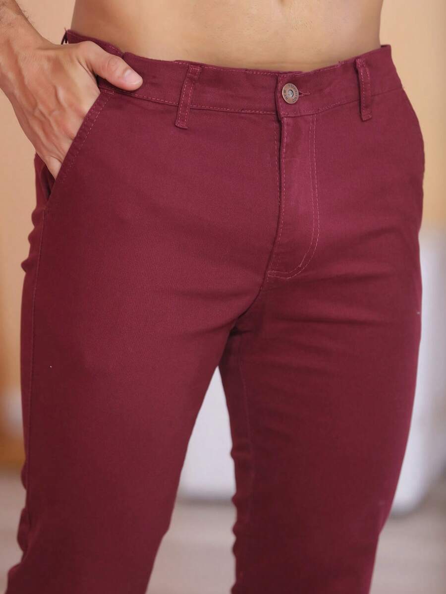 Calça Masculina em Sarja com Elastano Estilo Alfaiataria
