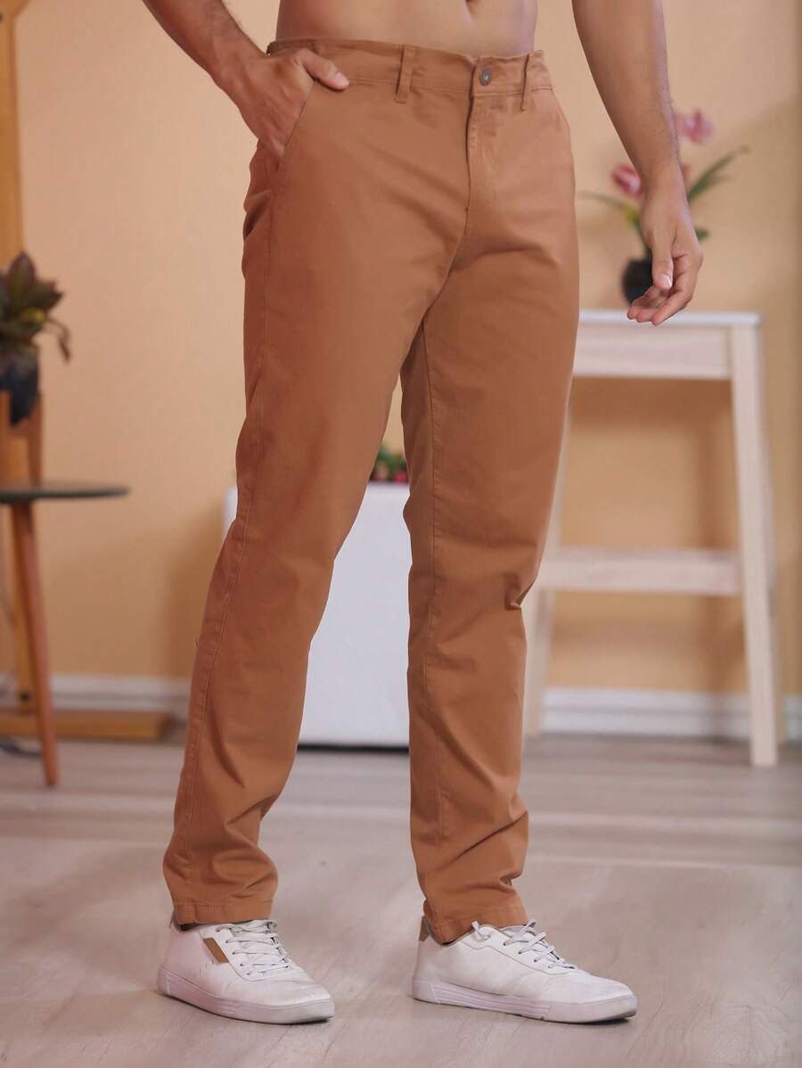 Calça Masculina em Sarja com Elastano Estilo Alfaiataria