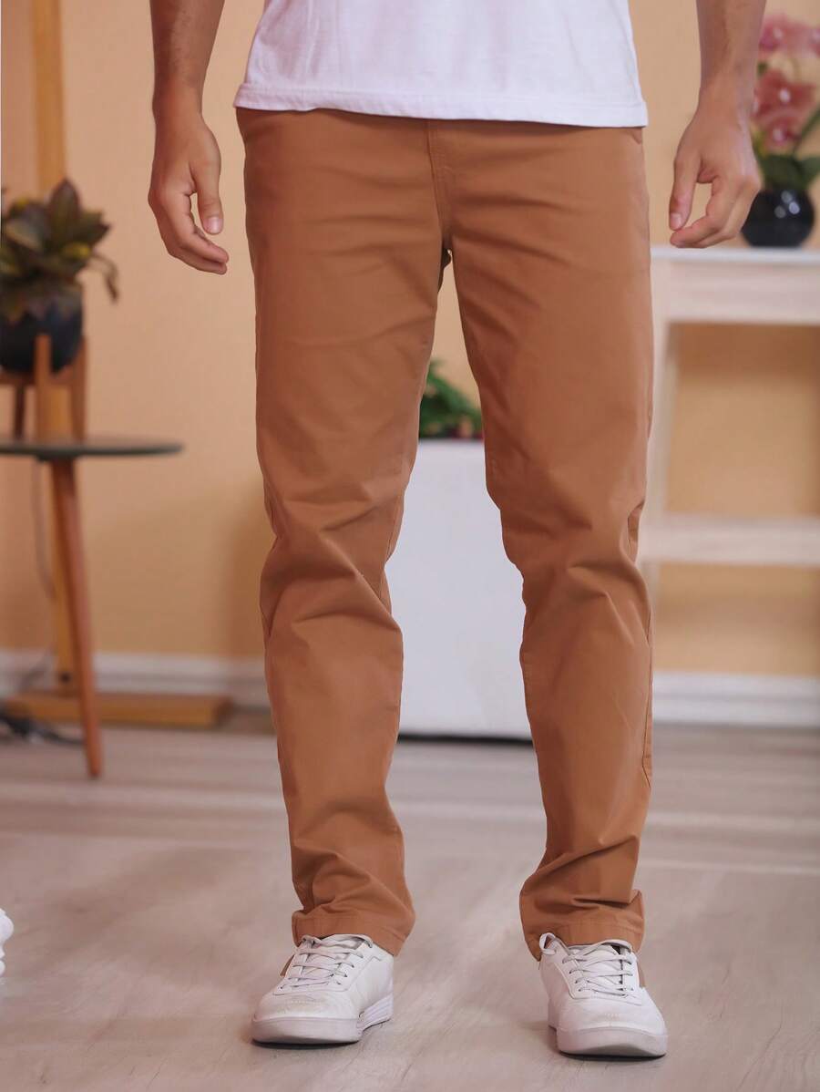 Calça Masculina em Sarja com Elastano Estilo Alfaiataria