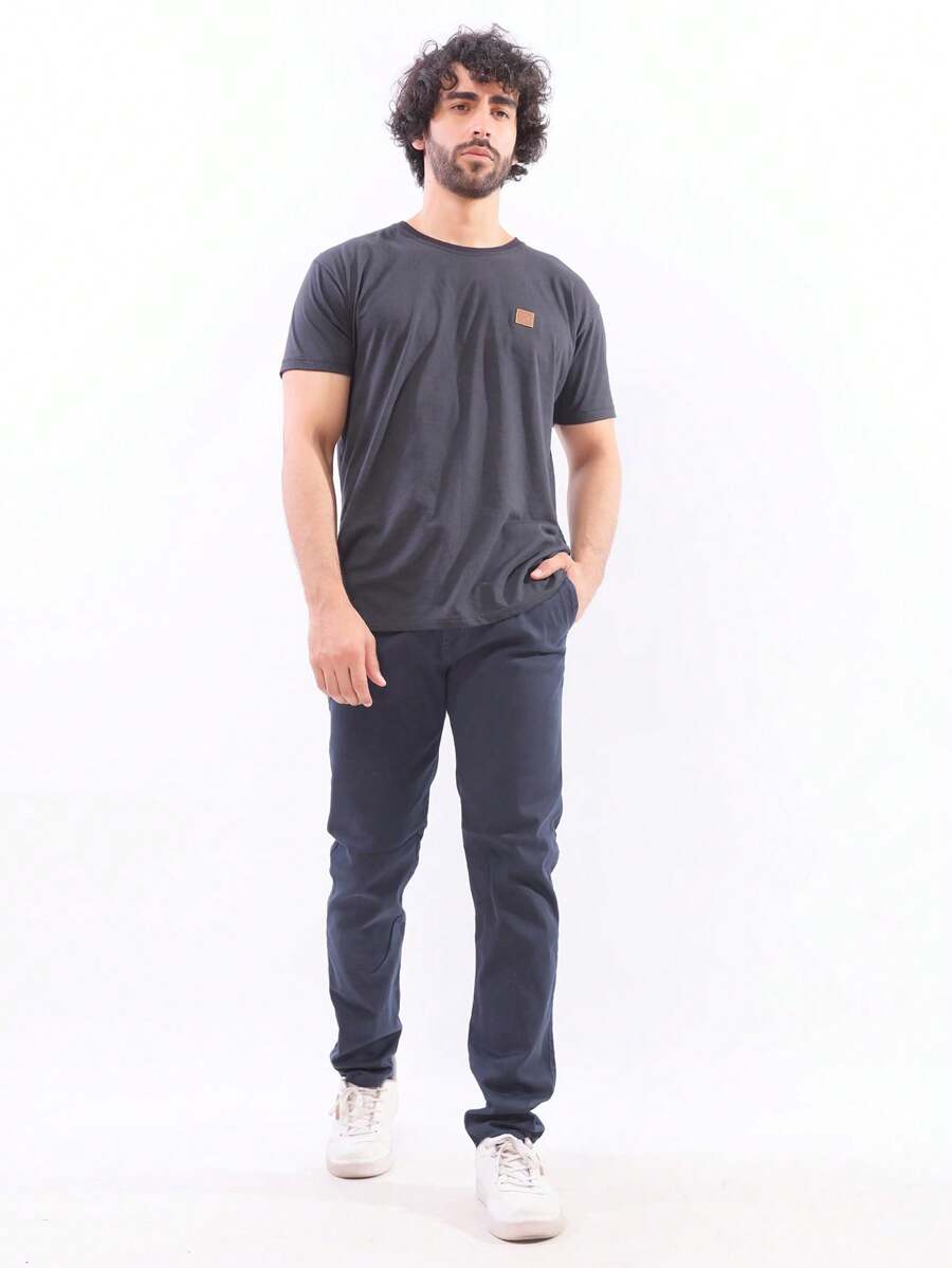 Calça Masculina em Sarja com Elastano Estilo Alfaiataria