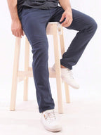 Calça Masculina em Sarja com Elastano Estilo Alfaiataria
