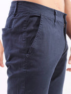 Calça Masculina em Sarja com Elastano Estilo Alfaiataria