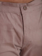 Calça Masculina em Sarja com Elastano Estilo Alfaiataria