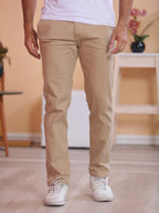 Calça Masculina em Sarja com Elastano Estilo Alfaiataria