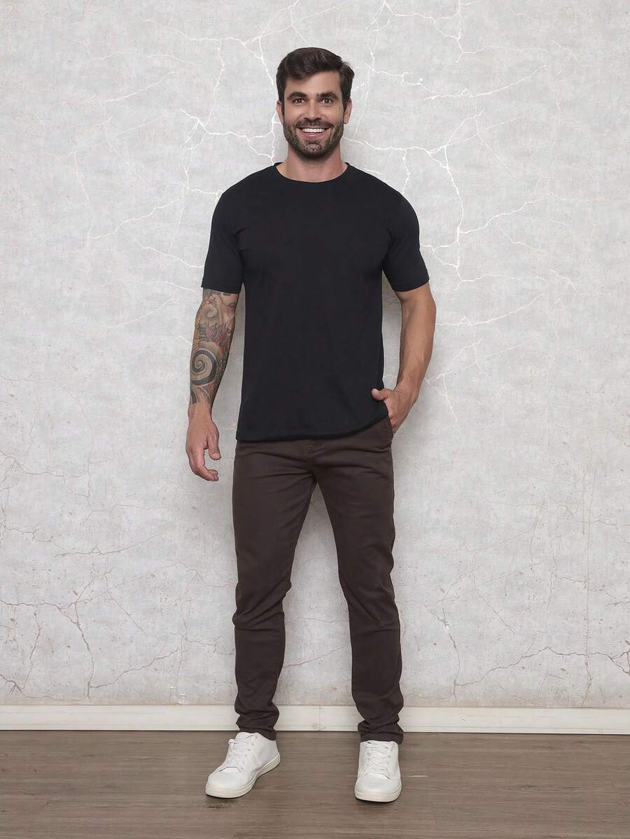 Calça Masculina em Sarja com Elastano Estilo Alfaiataria
