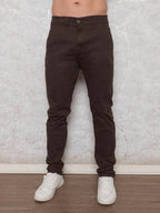 Calça Masculina em Sarja com Elastano Estilo Alfaiataria